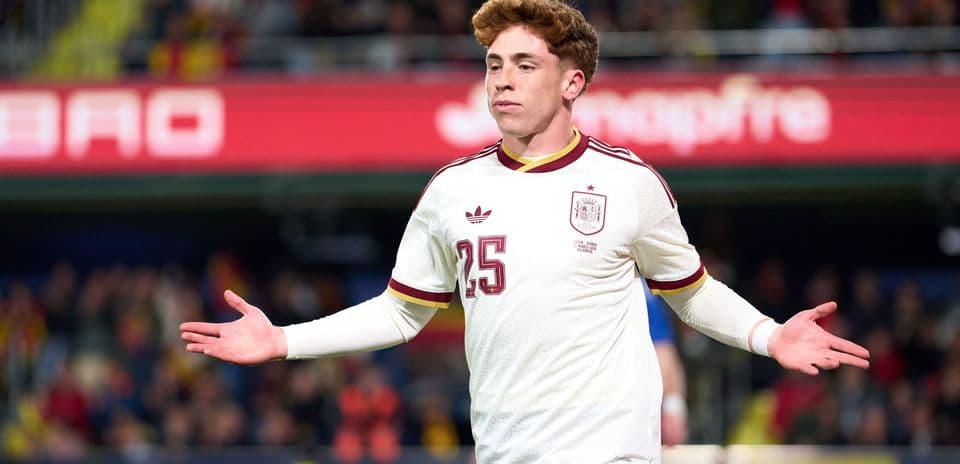 Liverpool Secure £34m Signing of Spain's Victor Munoz, Outpacing Newcastle