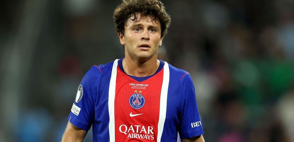 Joao Neves Arrives at PSG Training in Cargo Van to Deliver Charity Supplies