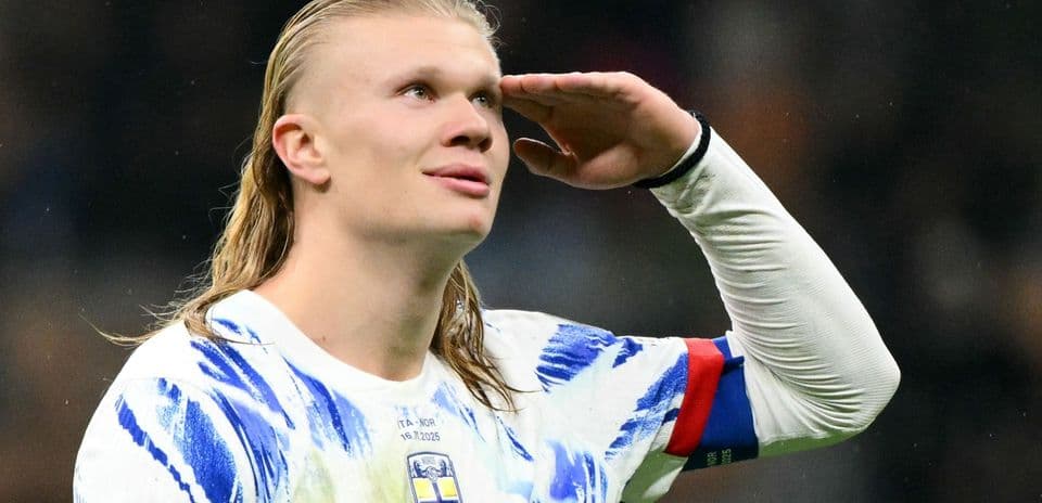 Colin Hendry on How to Defend Erling Haaland: 'F*ck Knows!'