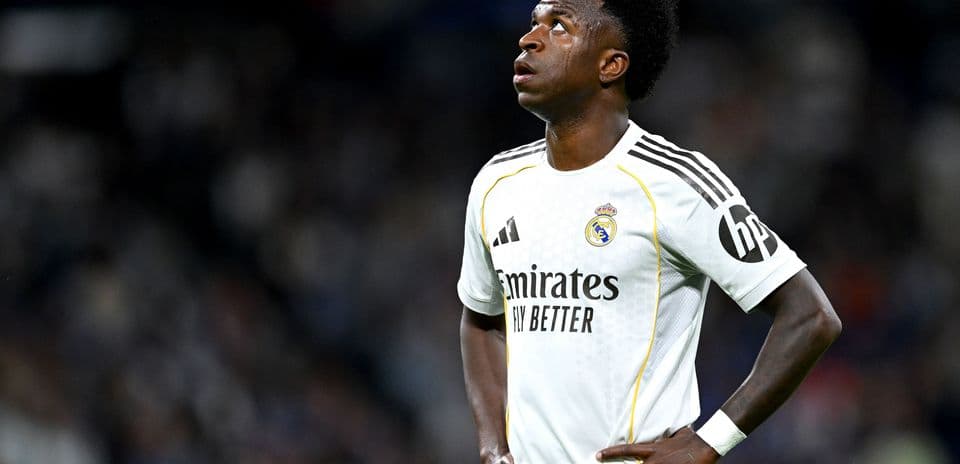 Real Madrid Offers Vinicius Junior a New Contract, but He Wants More