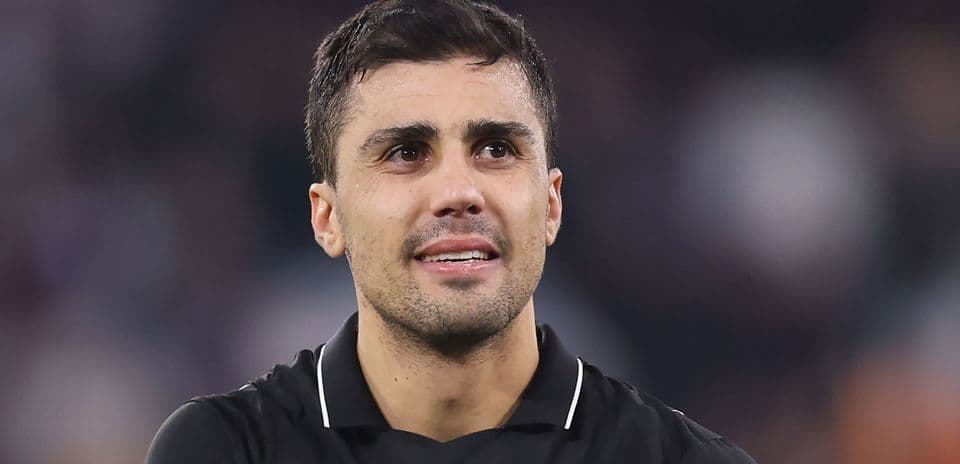 Barcelona Secures Rodri from Manchester City for £65 Million