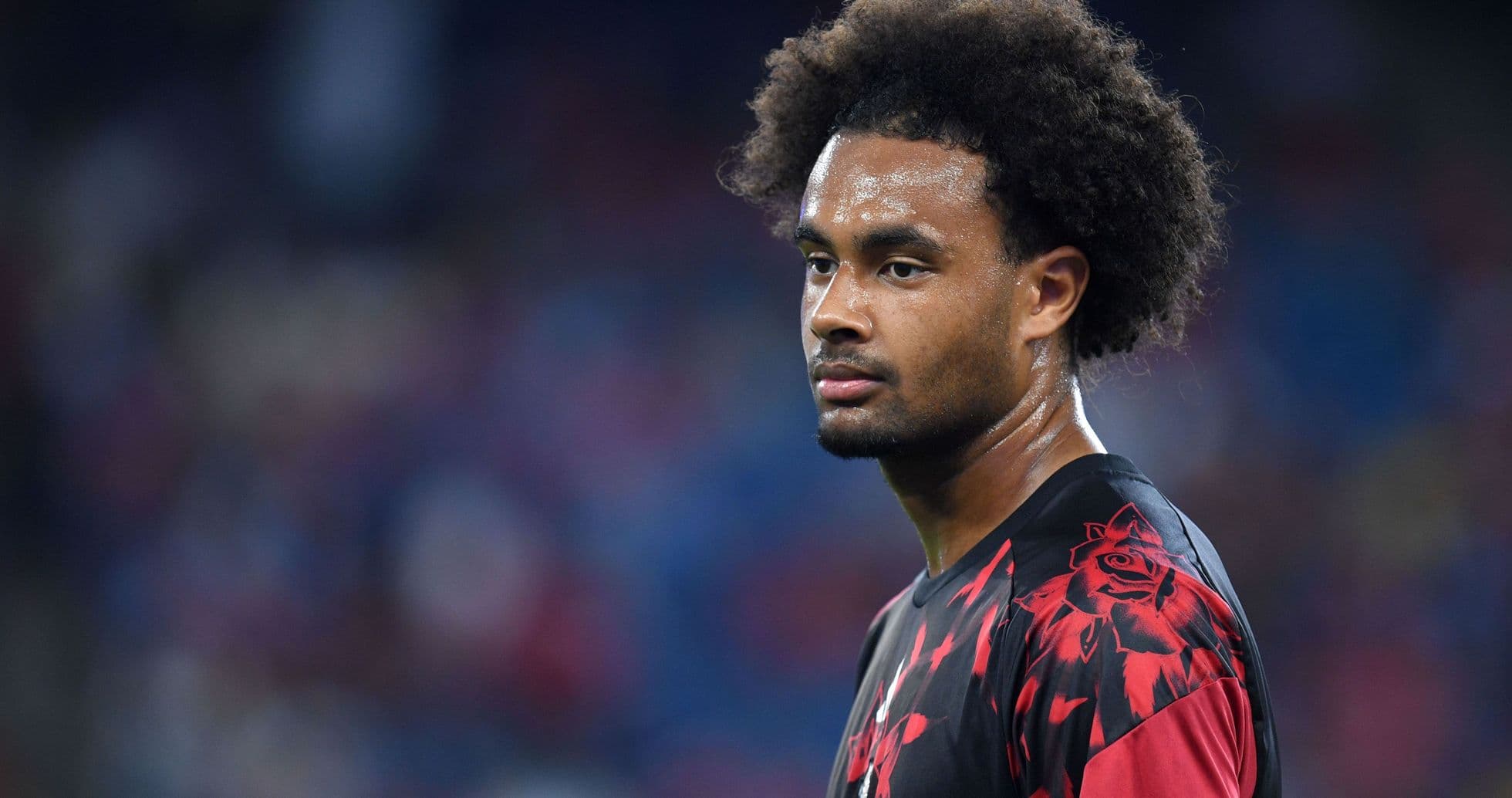 Everton Make Last-Minute Loan Bid for Manchester United's Joshua Zirkzee