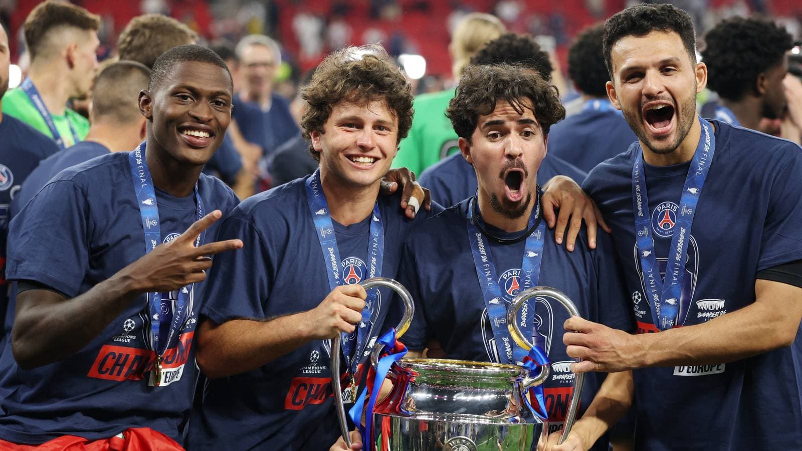What Defines a Major Trophy in Football?