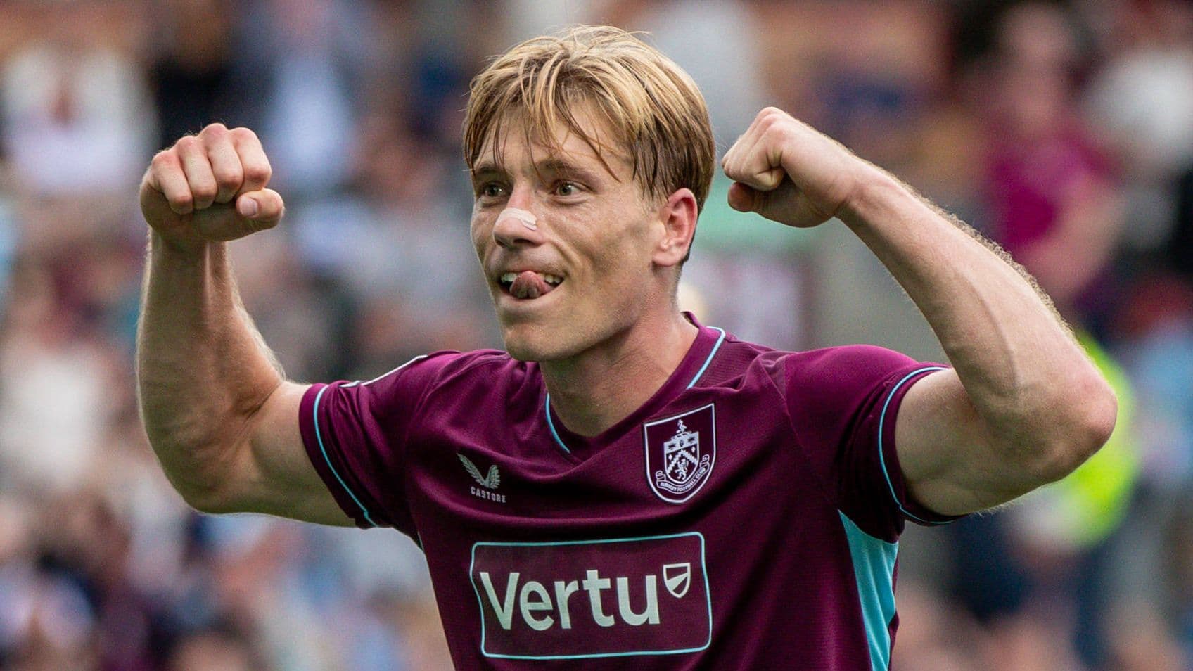 Ipswich Secures Zian Flemming from Burnley in £20m Deadline Transfer