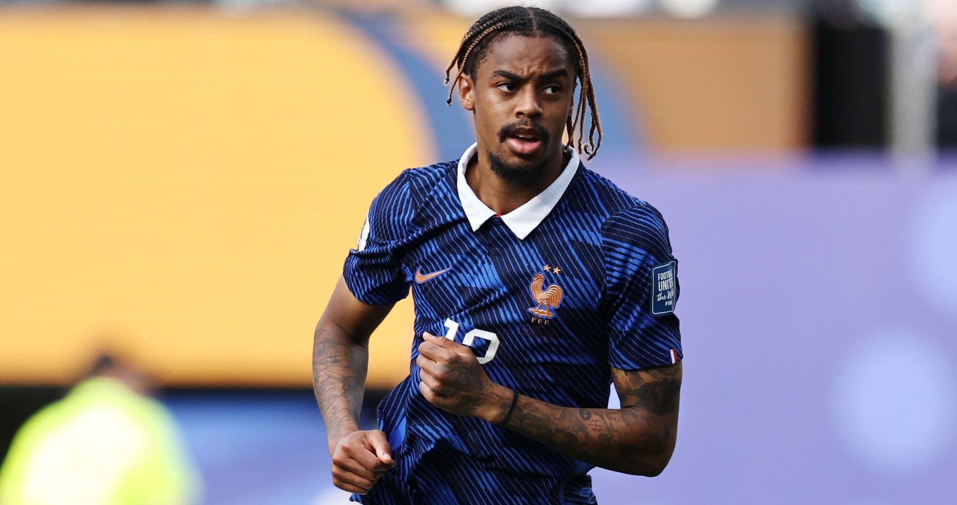 Liverpool Plans New Bid for Bradley Barcola After PSG Signs Mika Godts