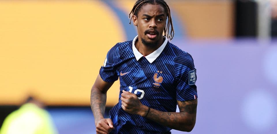 Liverpool Plans New Bid for Bradley Barcola After PSG Signs Mika Godts