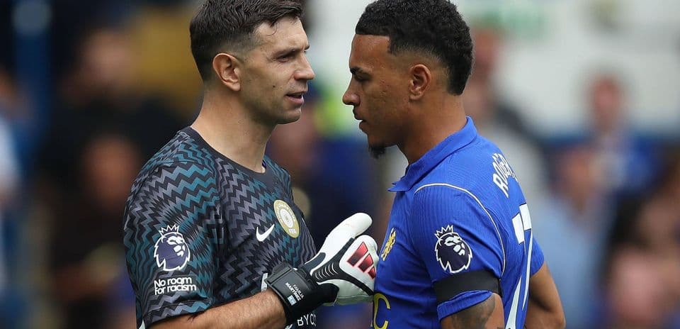 Unai Emery Rejects Chelsea Friendship Talk Amid Busy Transfer Window Between Clubs
