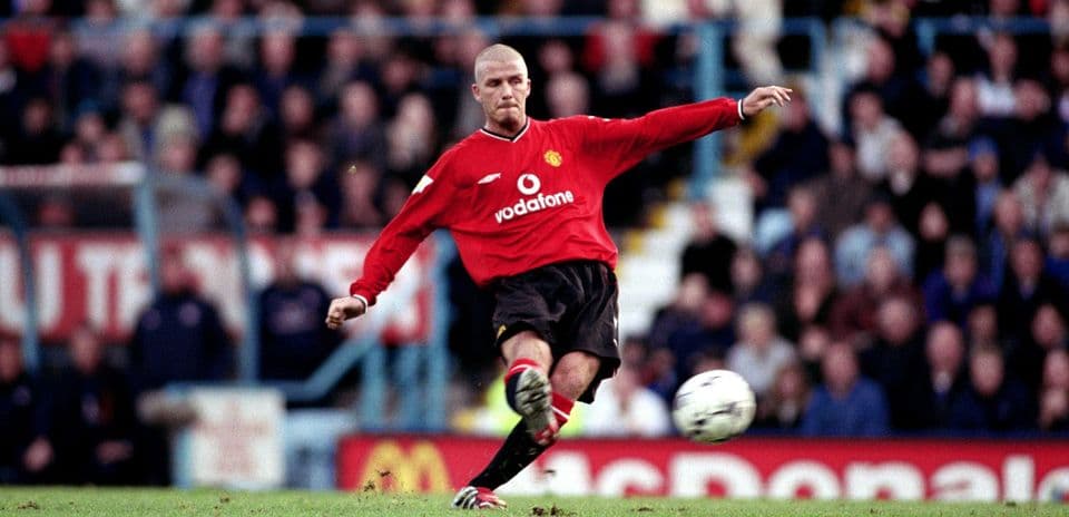 Top 32 Greatest Free-Kick Specialists in Football History