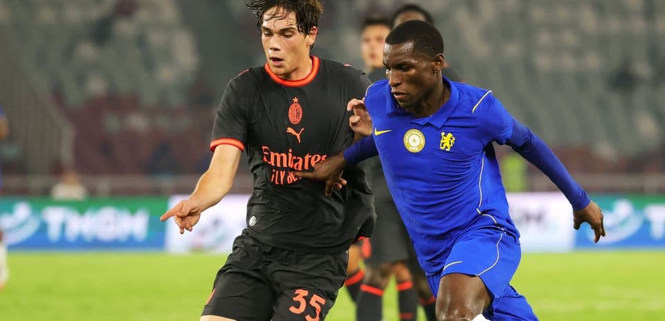 Aston Villa Secures Nicolas Jackson in £65m Deal, Reuniting with Unai Emery