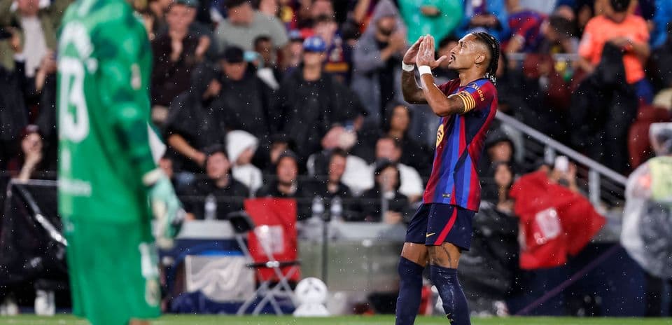 Raphinha's Hat-Trick Drives Barcelona to 7-2 Triumph Over Racing Santander