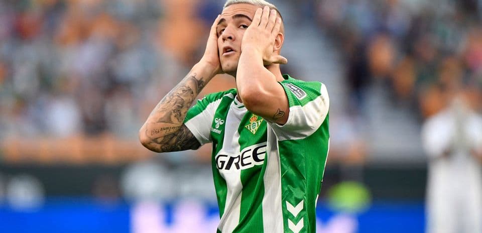 Why Pablo Garcia's Arsenal Transfer Fell Through as Racing Santander Sealed the Deal