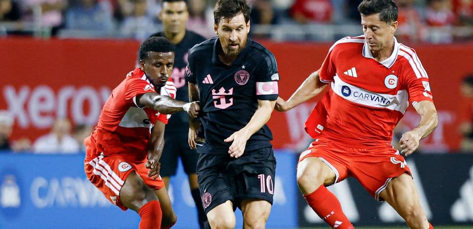 Messi and Lewandowski Clash as Inter Miami Earns Draw in Record-Breaking Match Against Chicago Fire
