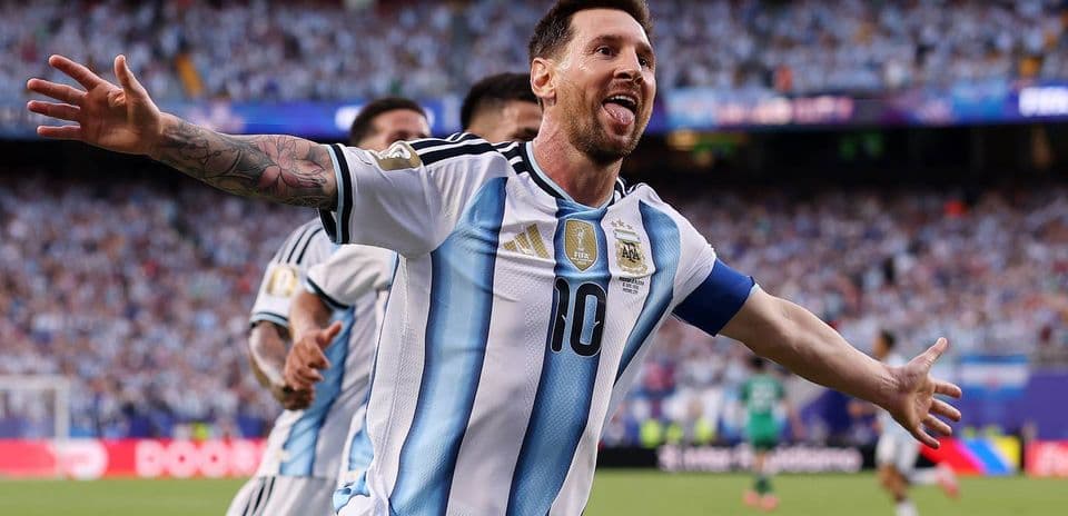 Argentina Triumphs Over Algeria as Messi Matches World Cup Scoring Record