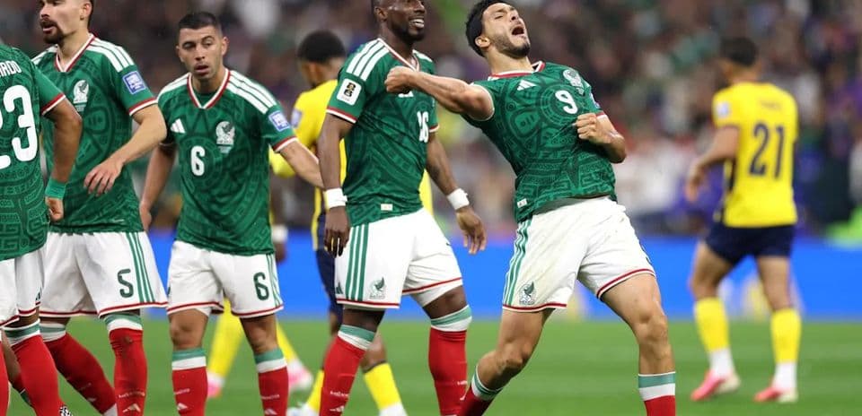 Mexico Advances to World Cup Round of 16 as Germany’s Group Teams Exit
