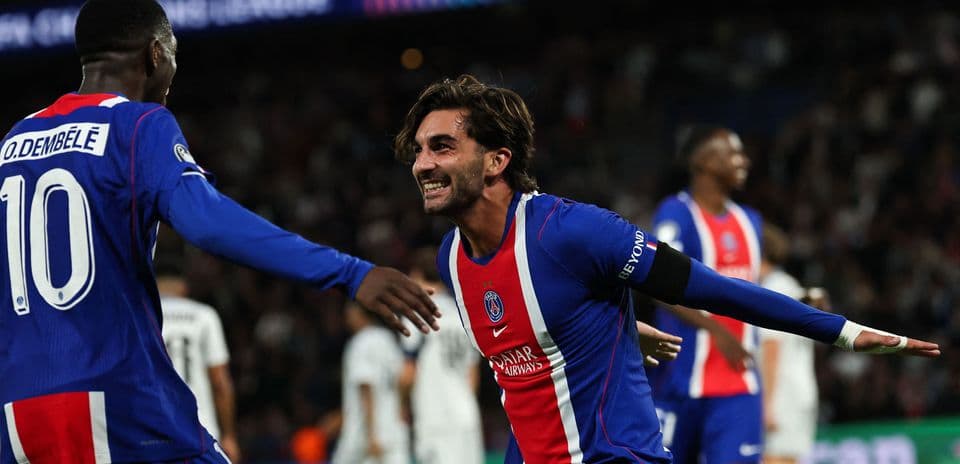 Ferran Torres Shines with Hat-Trick as PSG Dominates Slovan Bratislava in Champions League Opener
