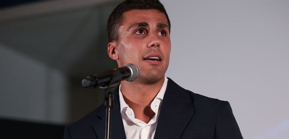 Rodri Explains Why He Chose Barcelona Over Real Madrid