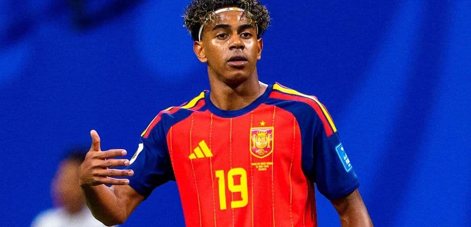 World Cup Knockout Qualification: What Each Team Needs