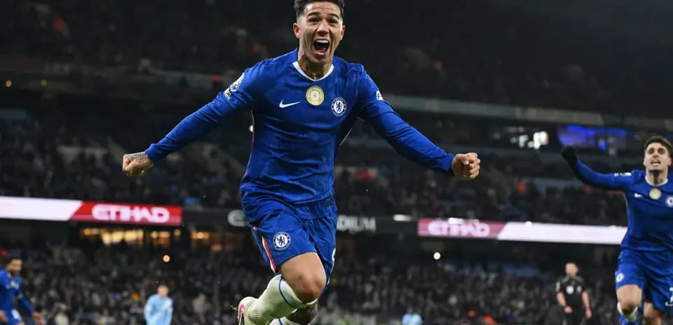 Chelsea Sets £120m Deadline for Enzo Fernandez Transfer from Manchester City