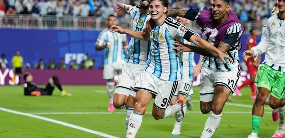 Julián Álvarez's Extra-Time Strike Sends Argentina Past Switzerland in World Cup Quarterfinal