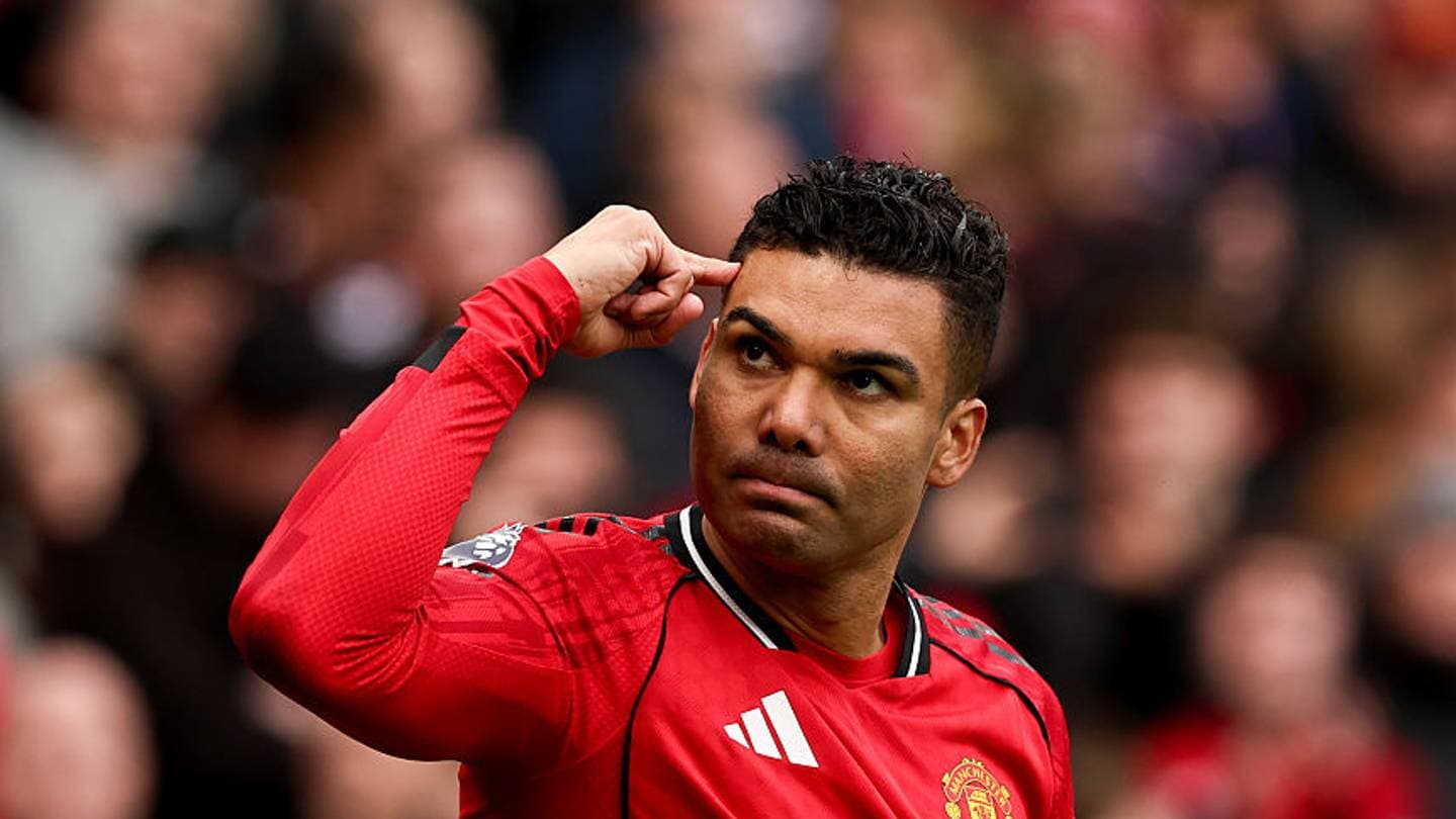 Top 25 Defensive Midfielders in World Soccer Right Now