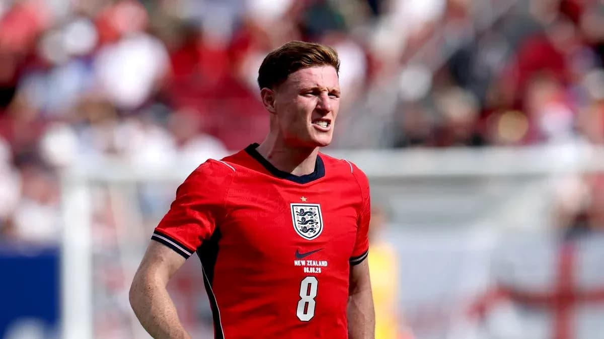 Player in red jersey during soccer match Player in red jersey during soccer match