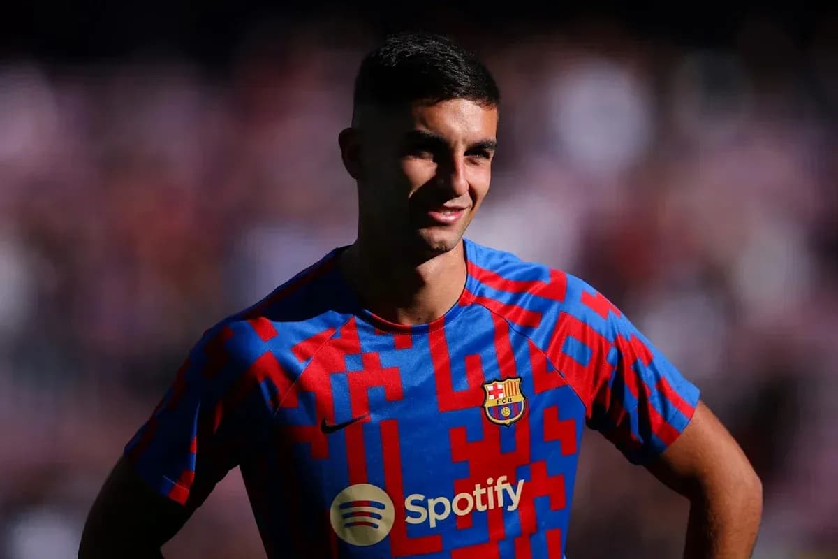 Player posing in Barcelona kit during event Player posing in Barcelona kit during event