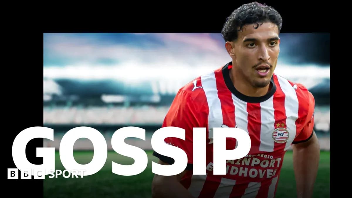 Player in PSV Eindhoven jersey during match action Player in PSV Eindhoven jersey during match action