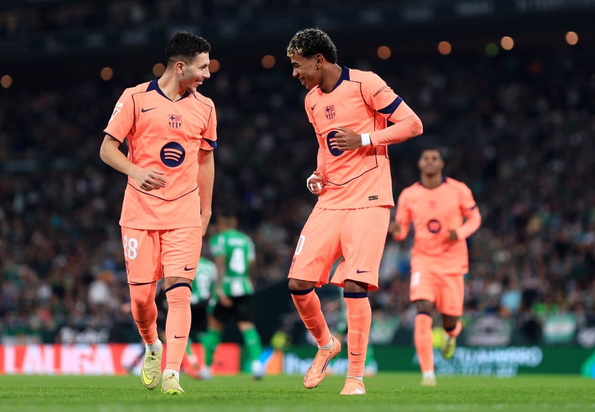 Barcelona players celebrating during La Liga match Barcelona players celebrating during La Liga match