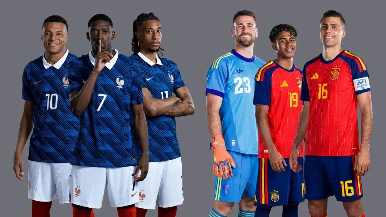 France and Spain players posing for World Cup France and Spain players posing for World Cup