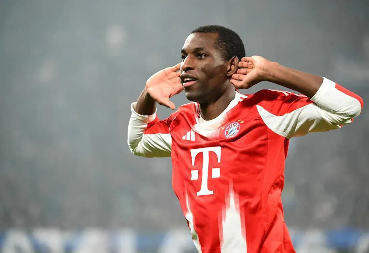 Bayern Munich player celebrating a goal Bayern Munich player celebrating a goal