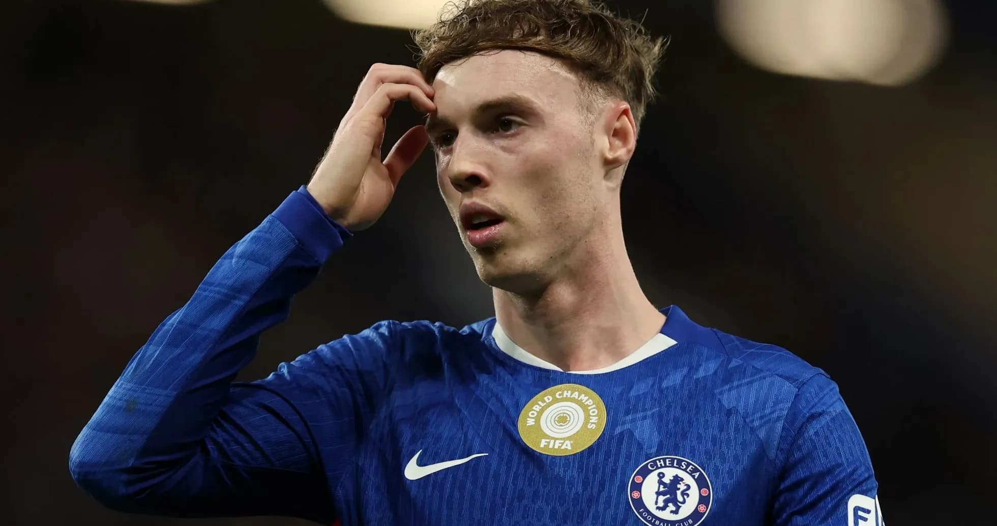 Chelsea player looking pensive during match Chelsea player looking pensive during match