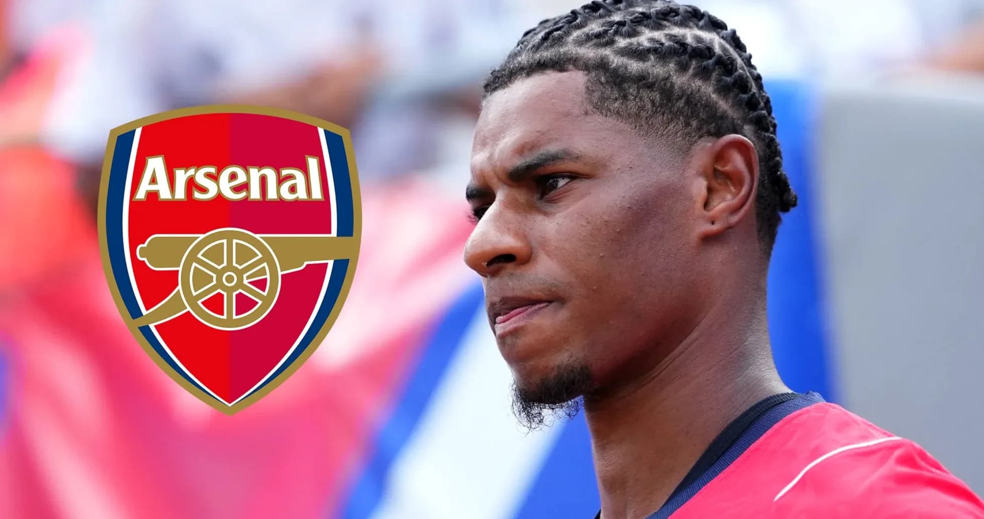 Player in Arsenal kit with team logo overlay Player in Arsenal kit with team logo overlay