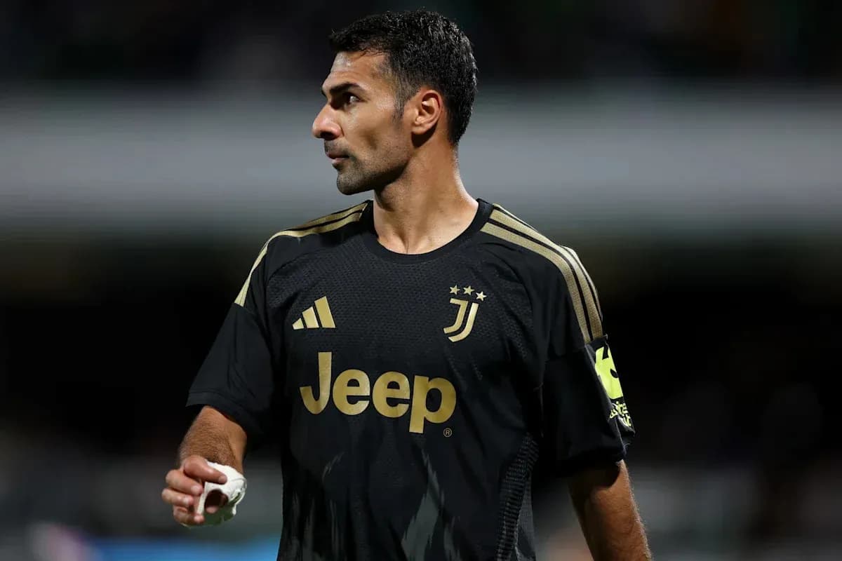 Player in Juventus kit during match action Player in Juventus kit during match action