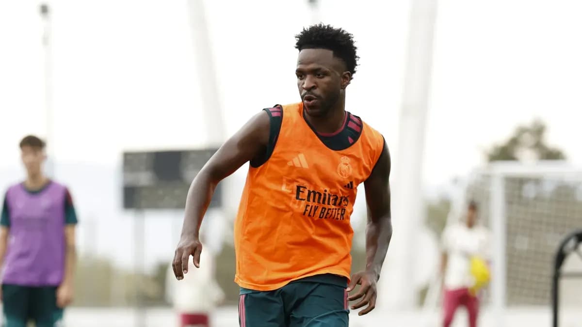 Vinicius Junior Returns to Real Madrid Training Amid Contract Talks and Arsenal Speculation Vinicius Junior Returns to Real Madrid Training Amid Contract Talks and Arsenal Speculation