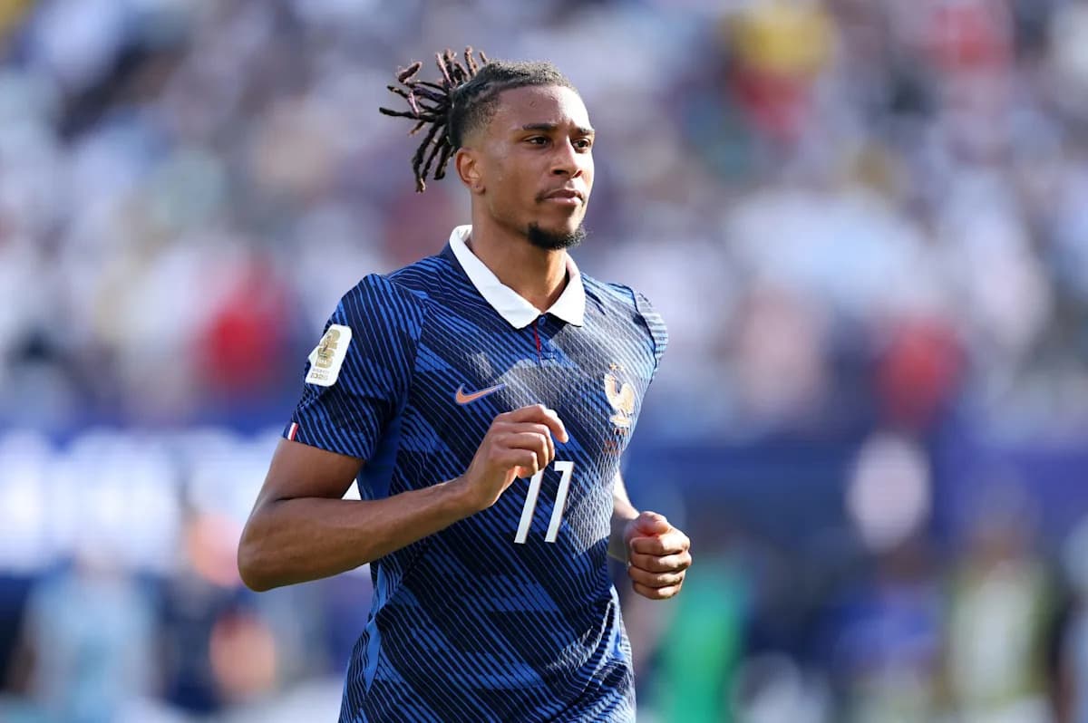 Michael Olise Poised for Talks with Bayern Munich After World Cup Amid Real Madrid Interest Michael Olise Poised for Talks with Bayern Munich After World Cup Amid Real Madrid Interest