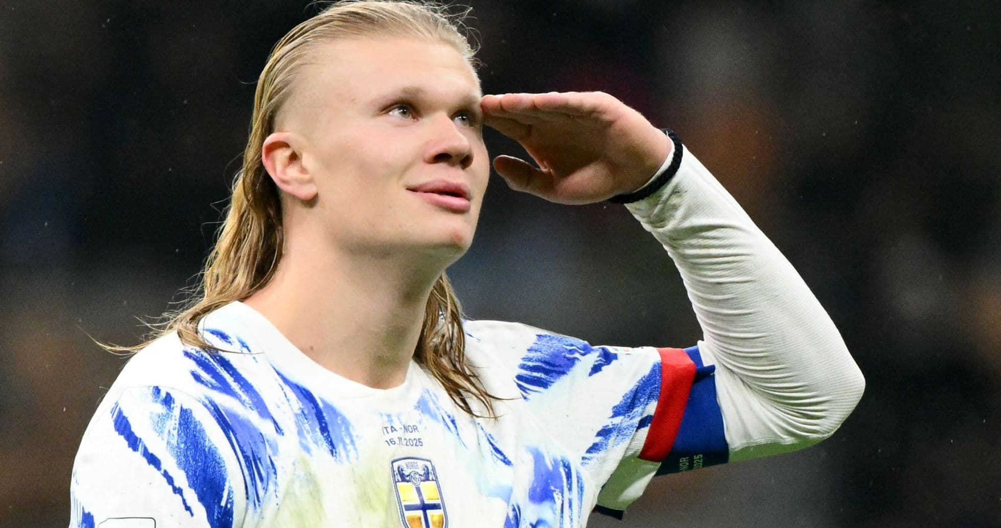 Colin Hendry on How to Defend Erling Haaland: 'F*ck Knows!' Colin Hendry on How to Defend Erling Haaland: 'F*ck Knows!'
