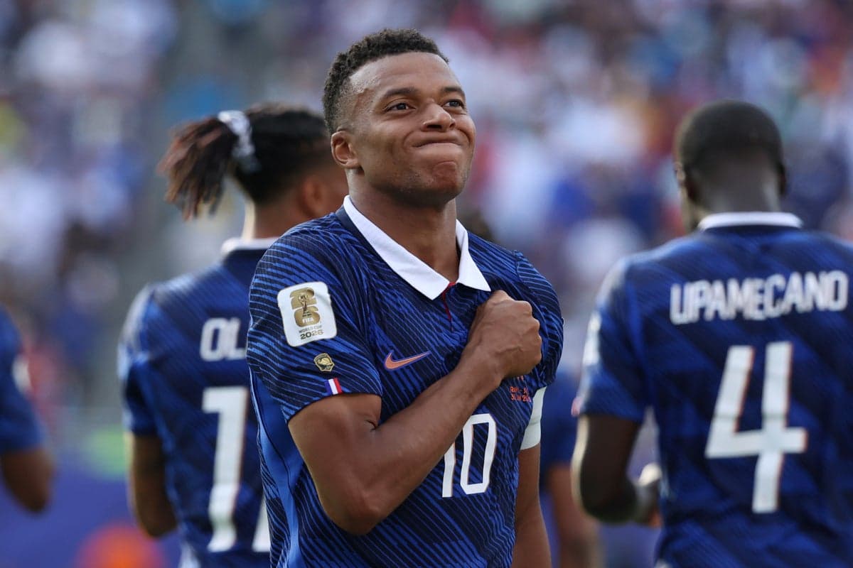 World Cup 2026 Golden Boot Race Tightens as Mbappe Pulls Ahead of Messi World Cup 2026 Golden Boot Race Tightens as Mbappe Pulls Ahead of Messi