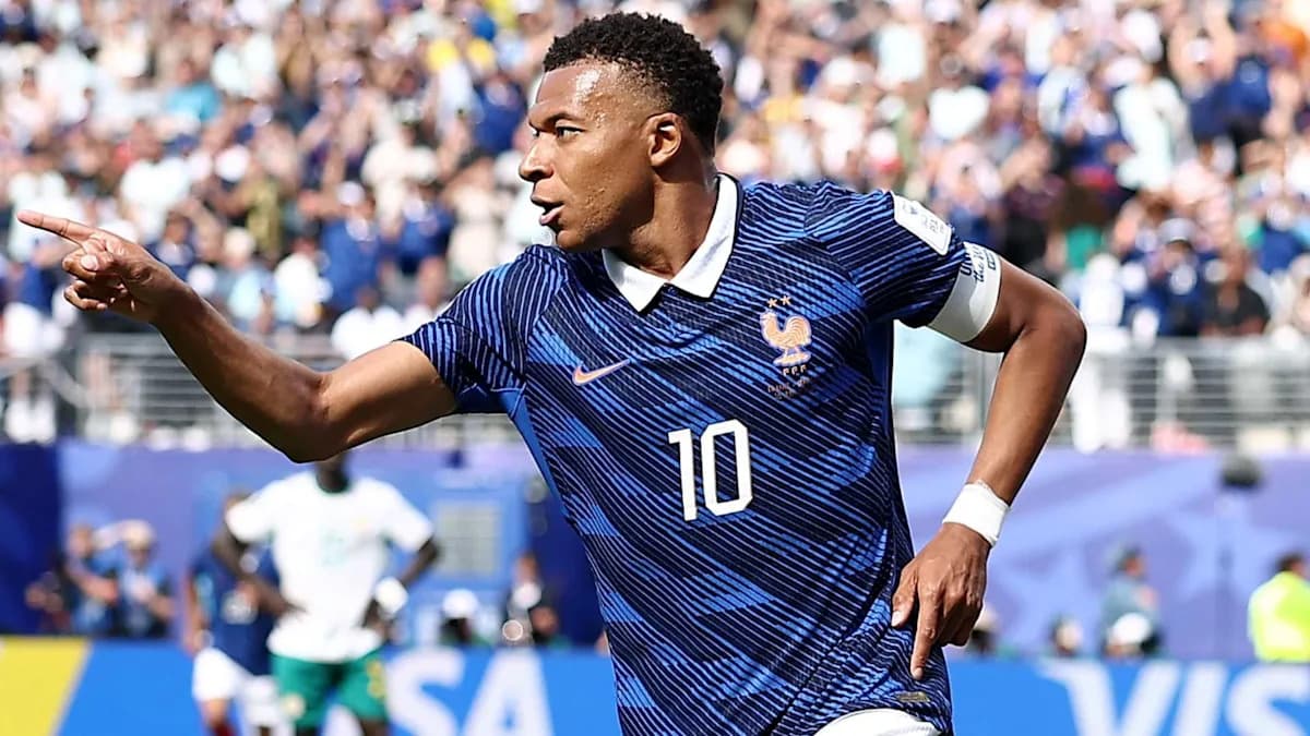 Kylian Mbappe Surpasses Ronaldo’s World Cup Record with Brace Against Sweden Kylian Mbappe Surpasses Ronaldo’s World Cup Record with Brace Against Sweden