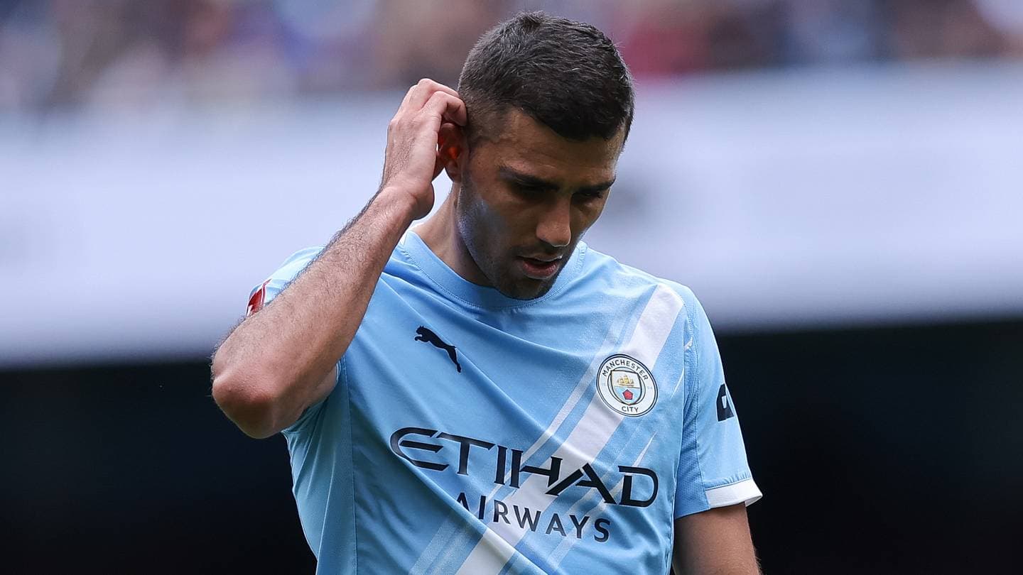 Why Barcelona Should Meet Manchester City's Price for Rodri Now Why Barcelona Should Meet Manchester City's Price for Rodri Now